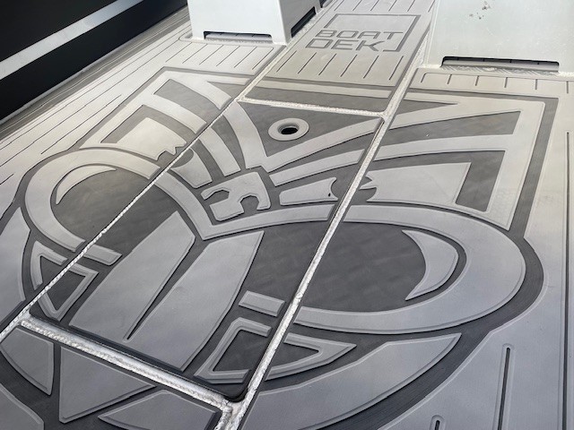 Checkerplate Premium EVA Upgrade